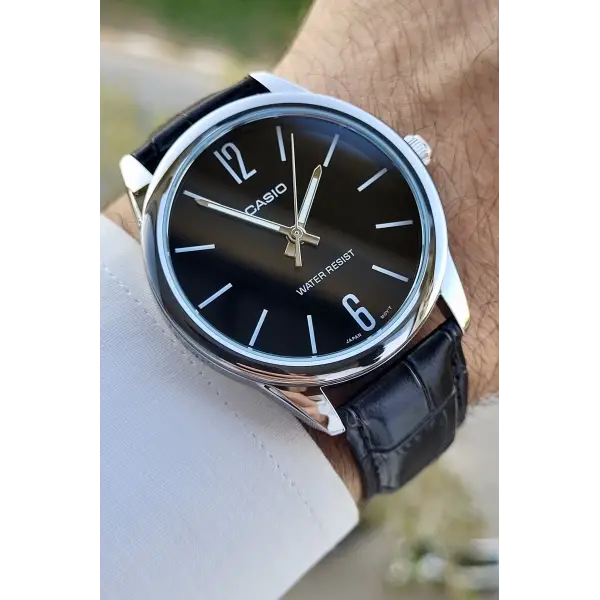Casio CSISTE125 Kasası Gümüş Kordonu ve Kadranı Siyah Renk Erkek Kol Saati