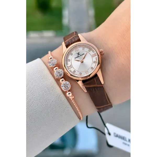 Kasası Rose Kordonu Siyah Renk 25 mm Hediye Paketli Kadın Kol Saati