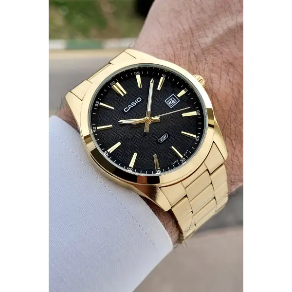 Casio Kadranı Siyah Kordonu Gold Renk Erkek Kol Saati