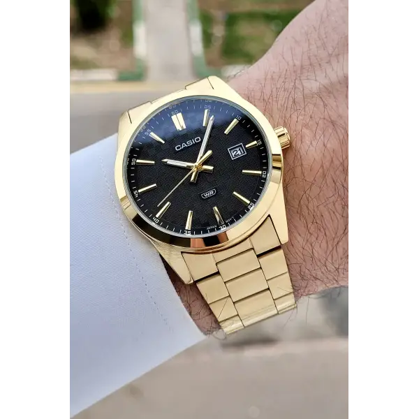 Casio Kadranı Siyah Kordonu Gold Renk Erkek Kol Saati