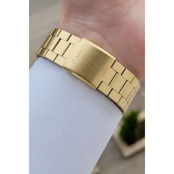 Casio Kadranı Siyah Kordonu Gold Renk Erkek Kol Saati