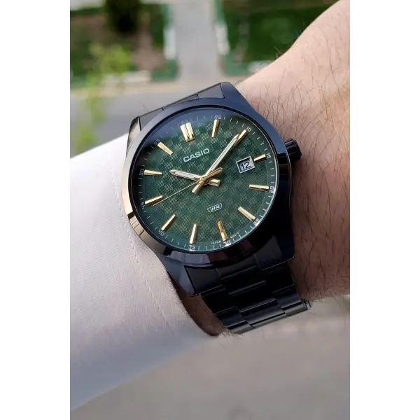 Casio Kadranı Yeşil Kordonu Siyah Renk Erkek Kol Saati