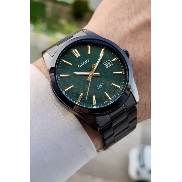 Casio Kadranı Yeşil Kordonu Siyah Renk Erkek Kol Saati
