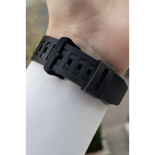 Casio CSISTE164 Rakamları Gold Kordonu Siyah Renk Analog Dijital Hediye Paketli Erkek Kol Saati