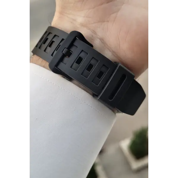 Casio CSISTE115 Rakamları Gümüş Kordonu Siyah Renk Analog Dijital Erkek Kol Saati