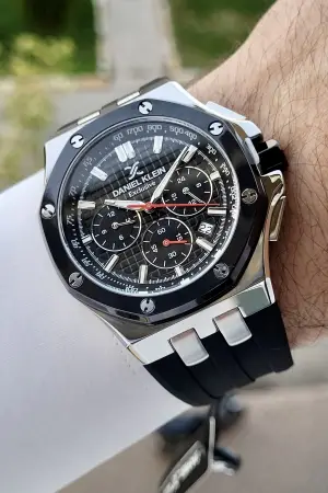 Daniel Klein DKISTE892  Kasası Gümüş Kordonu Siyah Renk İç Göstergeleri Aktif Erkek Kol Saati
