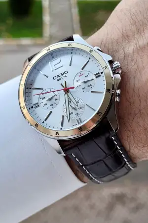 Casio CSISTE1 Kasası Gümüş Kordonu Acı Kahverengi Renk Göstergeli Fonksiyonel Erkek Kol Saati