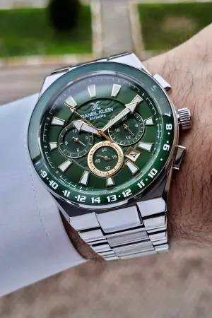 Daniel Klein DKISTE984 Kadranı Yeşil Kordonu Gümüş Renk İç Göstergeleri Aktif Erkek Kol Saati