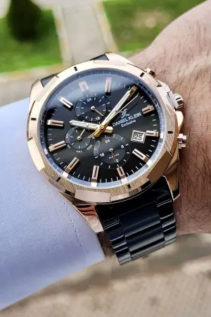 Daniel Klein DKISTE986 Kasası Rose Korodnu Siyah Renk İç Göstergeleri Aktif Fonksiyonlu Erkek Kol Saati