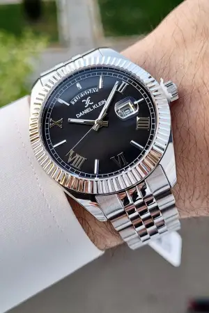 Daniel Klein DK1ISTE1125 Kadranı Siyah Kordonu Gümüş Renk Hediye Paketli Erkek Kol Saati