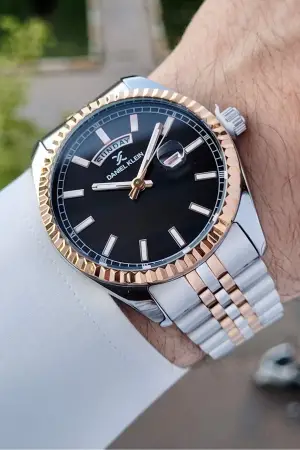 Daniel Klein DKISTE1202 Kadranı Siyah Rose Gümüş Renk Hediye Paketli Takvim ve Gün Fonksiyonlu Erkek Kol Saati