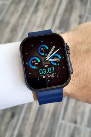 Daniel Klein DK1ISTE1162 Arama ve Konuşma Özellikli Lacivert Renk Kordonlu Hediye Paketli Akıllı Kol Saati