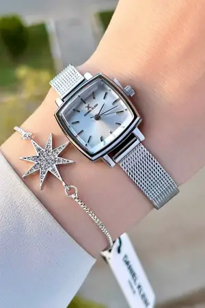 Daniel Klein DKISTE1218 Gümüş Renk Hediye Paketli Kadın Kadın Kol Saati ve Bileklik