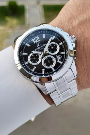 Daniel Klein DKISTE1234 Kadranı Siyah Kordonu Gümüş Renk İç Göstergeleri Aktif Erkek Kol Saati