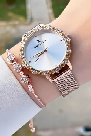 Daniel Klein DKISTE1411 Rose Renk Hediye Paketli Kadın Kol Saati Ve Bileklik