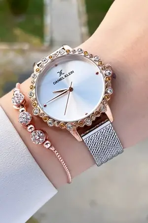 Daniel Klein DKISTE1410 Rose Gümüş Renk Hediye Paketli Kadın Kol Saati Ve Bileklik