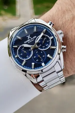 Daniel Klein DKISTE1391 Kadranı Lacivert Kordonu Gümüş Renk Hediye Paketli Takvimli Erkek Kol Saati