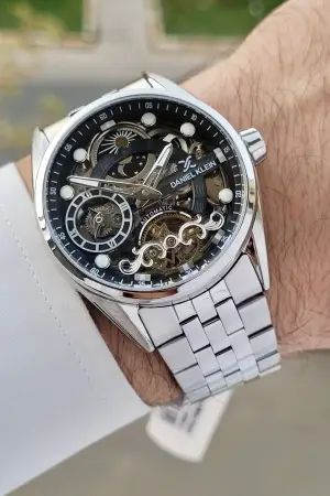 Daniel Klein DKISTE1425 Kadranı Siyah Kordonu Gümüş Renk Otomatik Fonksiyonlu Fosforlu Erkek Kol Saati