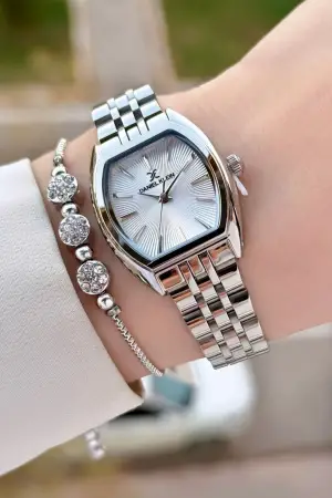 Daniel Klein DKISTE1478 Kadranı ve Kordonu Gümüş Renk Kadın Kol Saati ve Bileklik