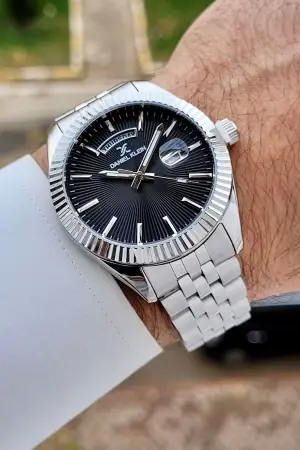 Daniel Klein DKISTE1474 Kadranı Siyah Kordonu Gümüş Renk Erkek Kol Saati