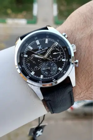 Daniel Klein DKISTE1521 Kasası Gümüş Kordonu Siyah Renk 43 mm Erkek Kol Saati