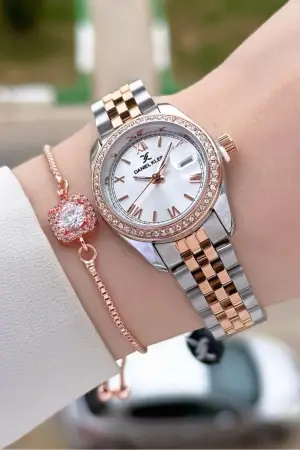 Daniel Klein DKISTE1542 Rose Gümüş Renk 28 mm Kristal Cam Kadın Kol Saati ve Bileklik