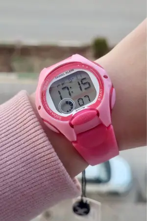 Pembe Renk Işıklı 5 ATM Çocuk Kol Saati