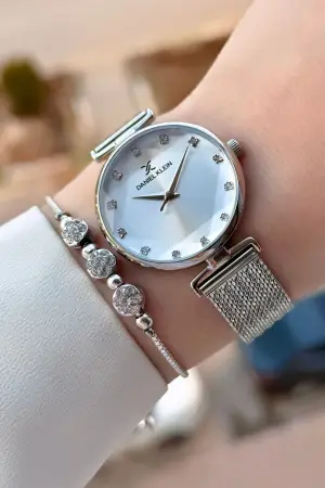 Gümüş Renk Hediye Paketli Kesme Cam Özel Seri Kadın Kol Saati - Bileklik