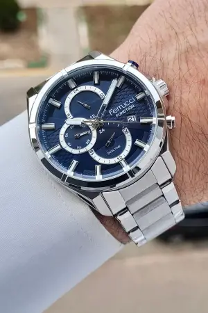 Kadranı Lacivert Kordonu Gümüş Renk 43 Mmgöstergeleri Aktif Erkek Kol Saati