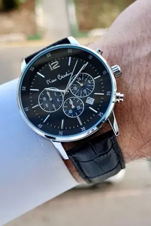 Kasası Gümüş Kordonu Siyah Renk 44 Mm Erkek Kol Saati