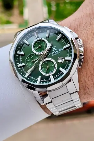 Kadranı Yeşil Kordonu Gümüş Renk 45 Mm Iç Göstergeleri Aktif Erkek Kol Saati