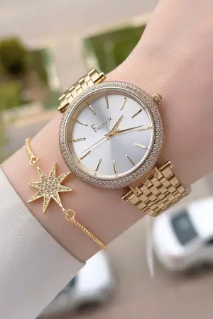 Gold Renk 38 Mm Kadın Kol Saati Ve Bileklik