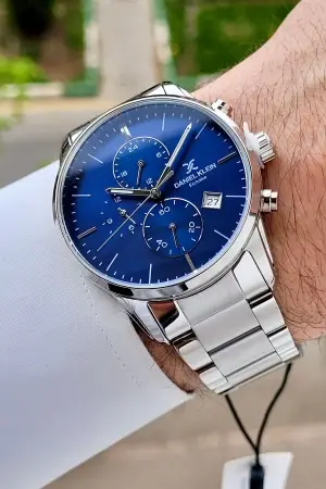 Kadranı Lacivert Kordonu Gümüş Renk 42 Mm Erkek Kol Saati