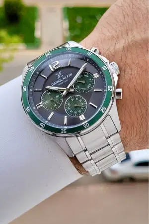 Gümüş Füme Yeşil Renk Iç Göstergeleri Aktif Erkek Kol Saati