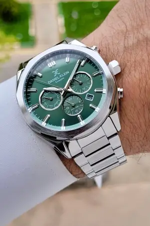Kadranı Yeşil Kordonu Gümüş Renk Iç Göstergeleri Aktif Erkek Kol Saati