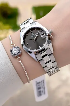 Kadranı Siyah Kordonu Gümüş Renk 28 Mm Kadın Kol Saati Ve Bileklik