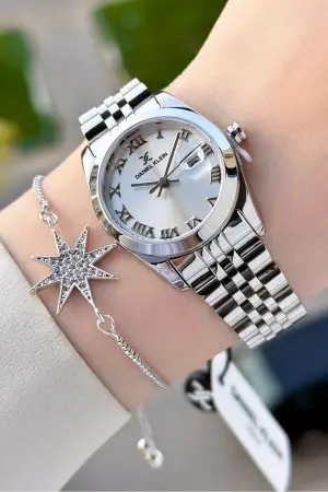 Gümüş Renk Hediye Paketli Kadın Kol Saati + Bileklik