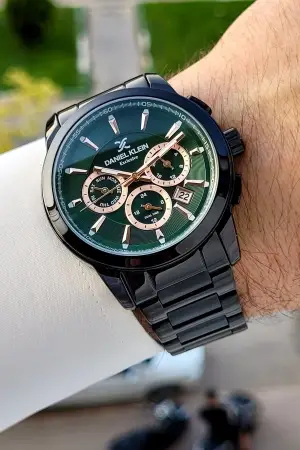 Kadranı Yeşil Kordonu Siyah Renk İç Göstergeleri Aktif Erkek Kol Saati