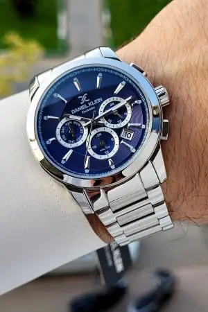 Kadranı Lacivert Kordonu Gümüş Renk İç Göstergeleri Aktif Erkek Kol Saati