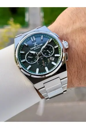 Kadranı Yeşil Kordonu Gümüş Renk İç Göstergeleri Aktif Erkek Kol Saati