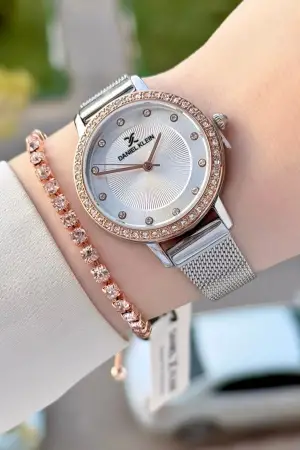 Rose Gümüş Renk Hediye Paketli Kadın Kol Saati Ve Bileklik