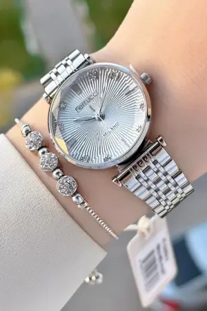 Gümüş Renk Hediye Paketli Kadın Kol Saati ve Bileklik