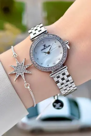 Gümüş Renk 28 Mm Kadın Kol Saati ve Bileklik