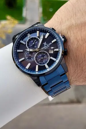 Kasası Siyah Kordonu Lacivert Renk İç Göstergeleri Aktif Erkek Kol Saati