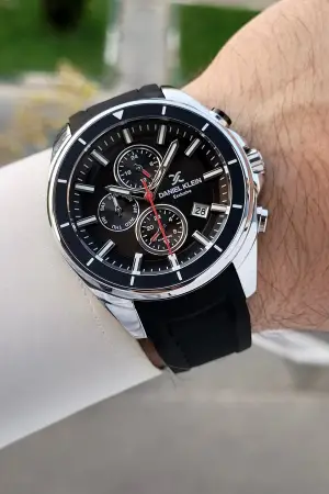 45 Mm Kasası Gümüş Kordonu Siyah Renk İç Göstergeleri Aktif Erkek Kol Saati