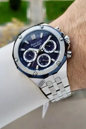 Kadranı Lacivert Kordonu Gümüş Renk İç Göstergeleri Aktif 45 Mm Erkek Kol Saati