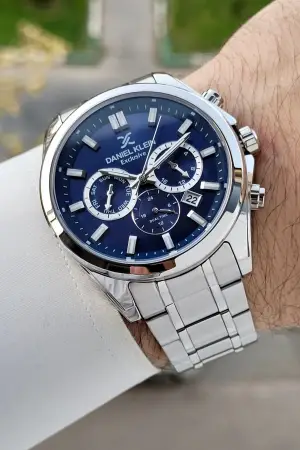 Kadranı Lacivert Kordonu Gümüş Renk 43 Mm İç Göstergeleri Aktif Erkek Kol Saati