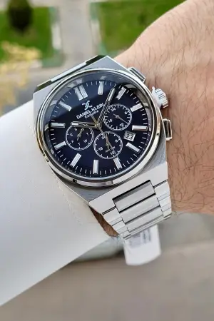 Kadranı Lacivert Kordonu Gümüş Renk 43 Mm İç Göstergeleri Aktif Erkek Kol Saati