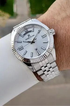 Gümüş Renk 42 Mm İç Göstergeleri Aktif Erkek Kol Saati