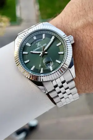 Kadranı Yeşil Kordonu Gümüş Renk 42 Mm İç Göstergeleri Aktif Erkek Kol Saati